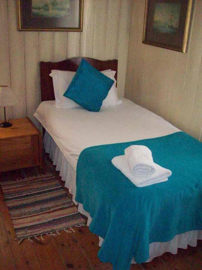Bedrock Lodge 포트 놀러스 객실 사진