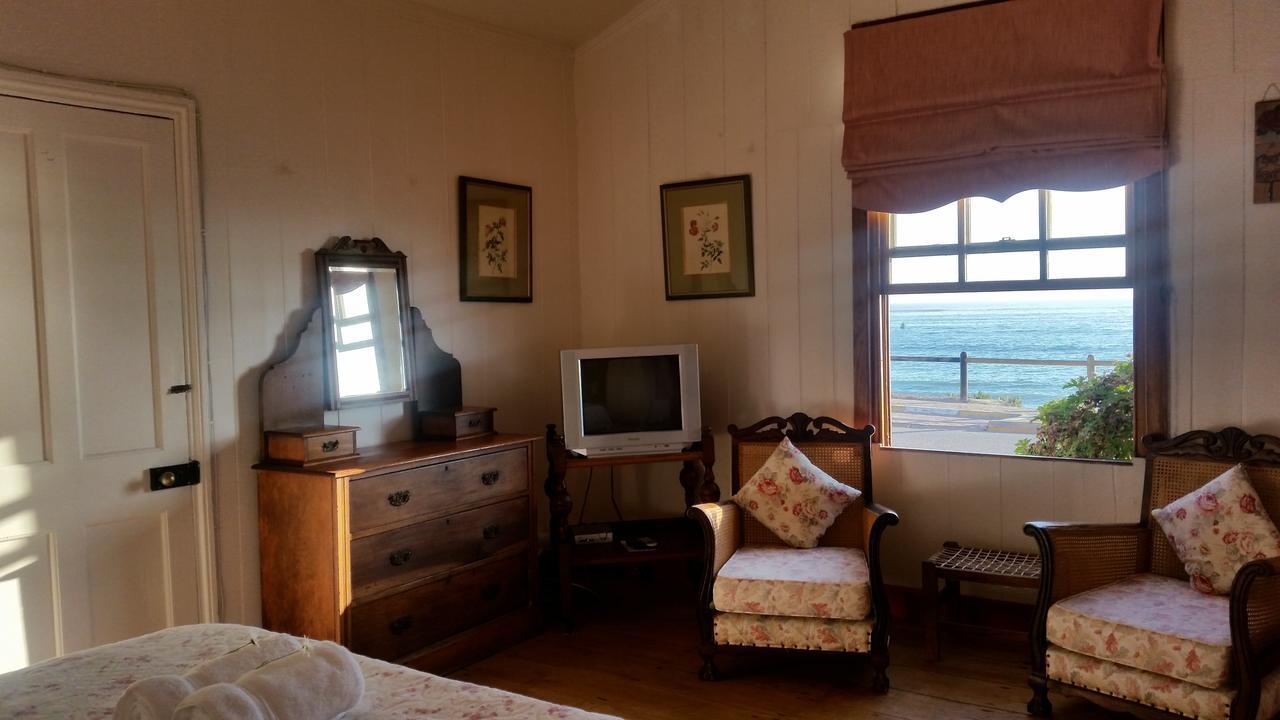 Bedrock Lodge 포트 놀러스 외부 사진