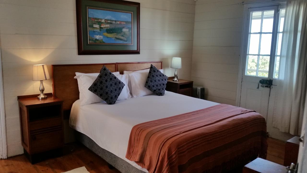 Bedrock Lodge 포트 놀러스 외부 사진